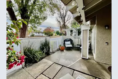 25729 Tournament, Valencia, CA 91355 - Photo 3