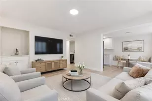 18423 Collins St, Tarzana, CA 91356 - Photo 19