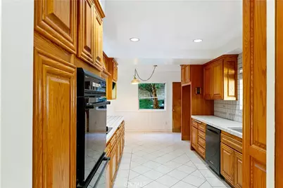 22046 Parthenia Street, West Hills, CA 91304 - Photo 17