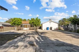 10558 Laurel Canyon Blvd, Pacoima, CA 91331 - Photo 3