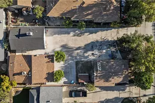 10558 Laurel Canyon Blvd, Pacoima, CA 91331 - Photo 1