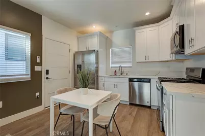 1364 S Ridgeley, Los Angeles, CA 90019 - Photo 15