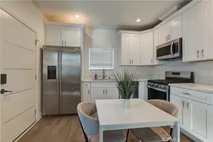 1364 S Ridgeley, Los Angeles, CA 90019 - Photo 13