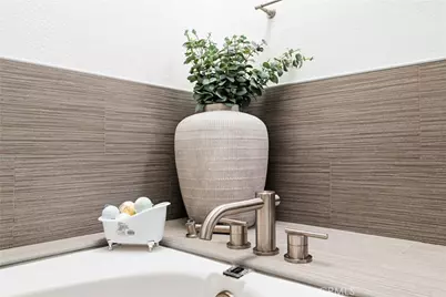 14100 Dickens St #2, Sherman Oaks, CA 91423 - Photo 35