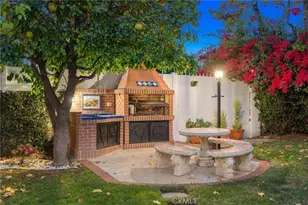 22319 Acorn, Chatsworth, CA 91311 - Photo 9