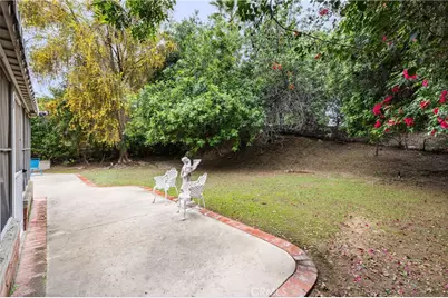 20313 Aetna, Woodland Hills, CA 91367 - Photo 9