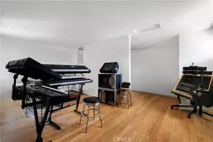 1633 Montgomery Rd, Thousand Oaks, CA 91360 - Photo 17