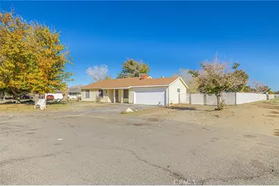 41136 174th, Lancaster, CA 93535 - Photo 3