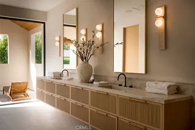 4543 Densmore Avenue, Encino, CA 91436 - Photo 37