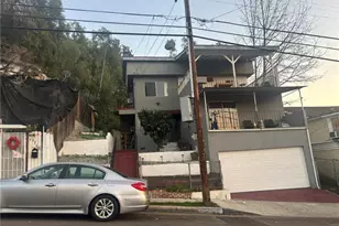 5020 Aldama, Los Angeles, CA 90042 - Photo 11