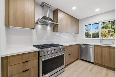 10557 Reseda, Porter Ranch, CA 91326 - Photo 11