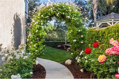 23664 Clearidge Drive, Valencia, CA 91354 - Photo 37