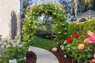 23664 Clearidge Dr, Valencia, CA 91354 - Photo 37