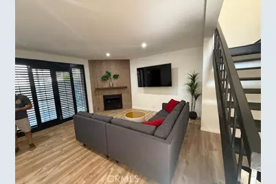 5401 Zelzah #114, Encino, CA 91316 - Photo 5