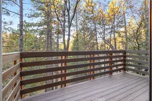 32703 Tulip Ln, Arrowbear, CA 92382 - Photo 31