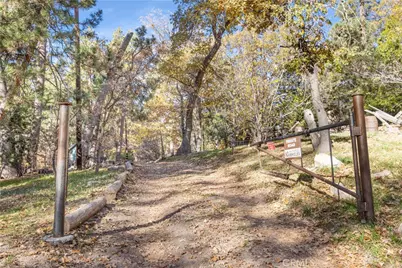 32703 Tulip Lane, Arrowbear, CA 92382 - Photo 41