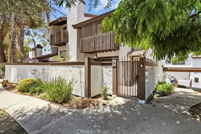 21535 Erwin Street #131, Woodland Hills, CA 91367 - Photo 3