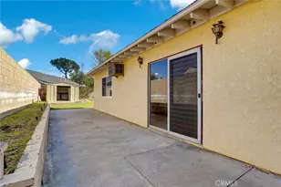 10532 Eton, Chatsworth, CA 91311 - Photo 27