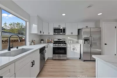 18838 Cabral, Canyon Country, CA 91351 - Photo 11