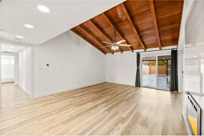 7710 Shoup, West Hills, CA 91304 - Photo 11