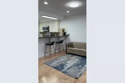 18326 Collins Street #F, Tarzana, CA 91356 - Photo 15