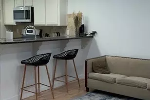 18326 Collins St, Tarzana, CA 91356 - Photo 15