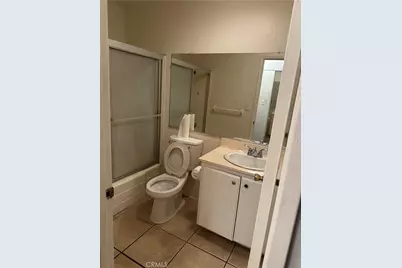 18530 Hatteras Street #212, Tarzana, CA 91356 - Photo 9