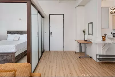 312 W 5th #907, Los Angeles, CA 90013 - Photo 15