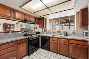 37635 Sandra Ln, Palmdale, CA 93550 - Photo 19