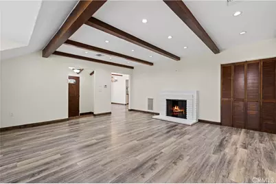 6531 Ranchito Ave, Van Nuys, CA 91401 - Photo 9