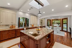 17420 Tarzana, Encino, CA 91316 - Photo 11