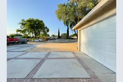 1408 W Avenue H15, Lancaster, CA 93534 - Photo 3