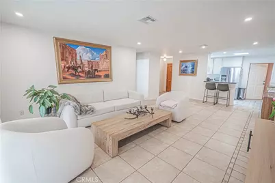 15543 Dearborn, North Hills, CA 91343 - Photo 5