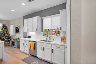 20022 Satsuma, Saugus, CA 91350 - Photo 9