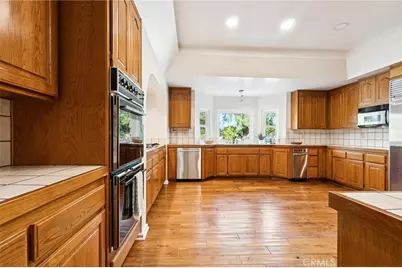 25123 Barnhill, Saugus, CA 91350 - Photo 21