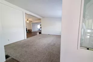 29021 Bouquet Canyon Road, Saugus, CA 91350 - Photo 3