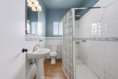 537 N Cummings Street, Los Angeles, CA 90033 - Photo 23