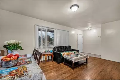 11012 Noble, Mission Hills (San Fernando), CA 91345 - Photo 7