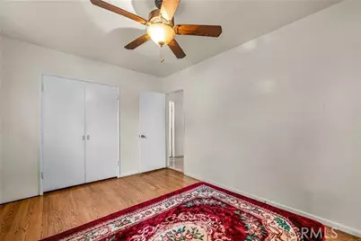 11012 Noble, Mission Hills (San Fernando), CA 91345 - Photo 15