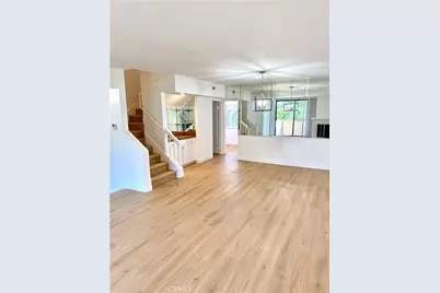 21930 Marylee #98, Woodland Hills, CA 91367 - Photo 3