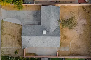 1042 W Ave J-10, Lancaster, CA 93534 - Photo 15