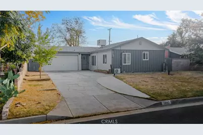 1042 West Avenue J10, Lancaster, CA 93534 - Photo 1