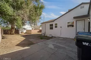 38318 17th St E, Palmdale, CA 93550 - Photo 13