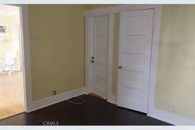 824 W 74th, Los Angeles, CA 90044 - Photo 7