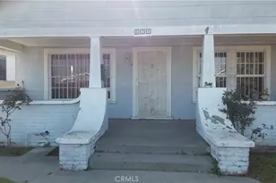 824 W 74th, Los Angeles, CA 90044 - Photo 3