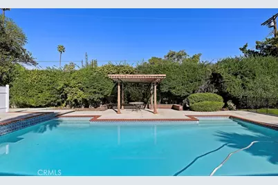19825 Santa Rita Street, Woodland Hills, CA 91364 - Photo 39