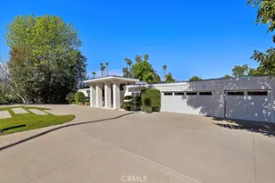19825 Santa Rita St, Woodland Hills, CA 91364 - Photo 43