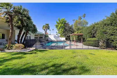 19825 Santa Rita Street, Woodland Hills, CA 91364 - Photo 33