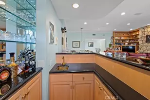 19825 Santa Rita St, Woodland Hills, CA 91364 - Photo 19