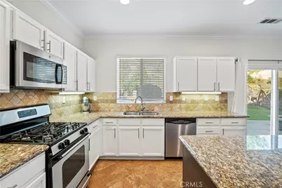 29632 Teasedale Place, Castaic, CA 91384 - Photo 7